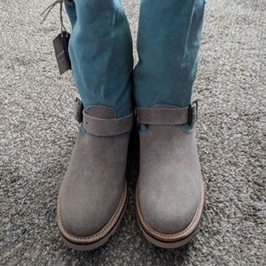 Tan/Aqua NWT Leather Boots